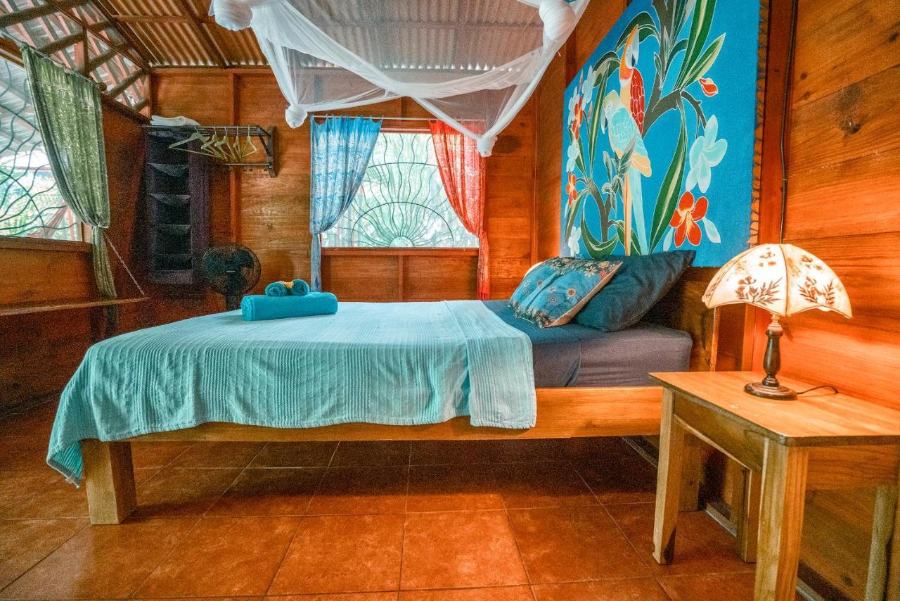 Casitas Las Flores Puerto Viejo de Talamanca Екстериор снимка